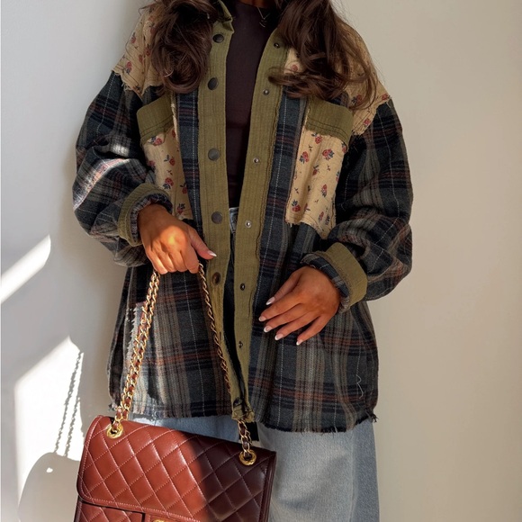 POL Floral Plaid Jacket - Picture 3 of 4